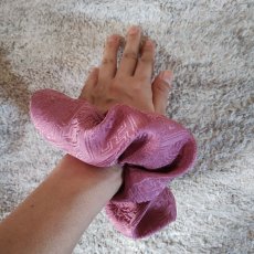 画像1: ゴージャスシュシュ〈着物リメイク〉ピンク紫 (1)