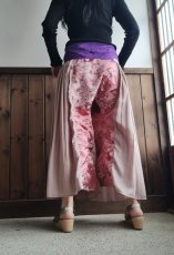画像2: 【New！】タイパンツ「優しい光」（スカートリメイク）」 (2)
